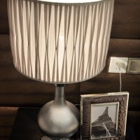 现代中户型卧室灯具