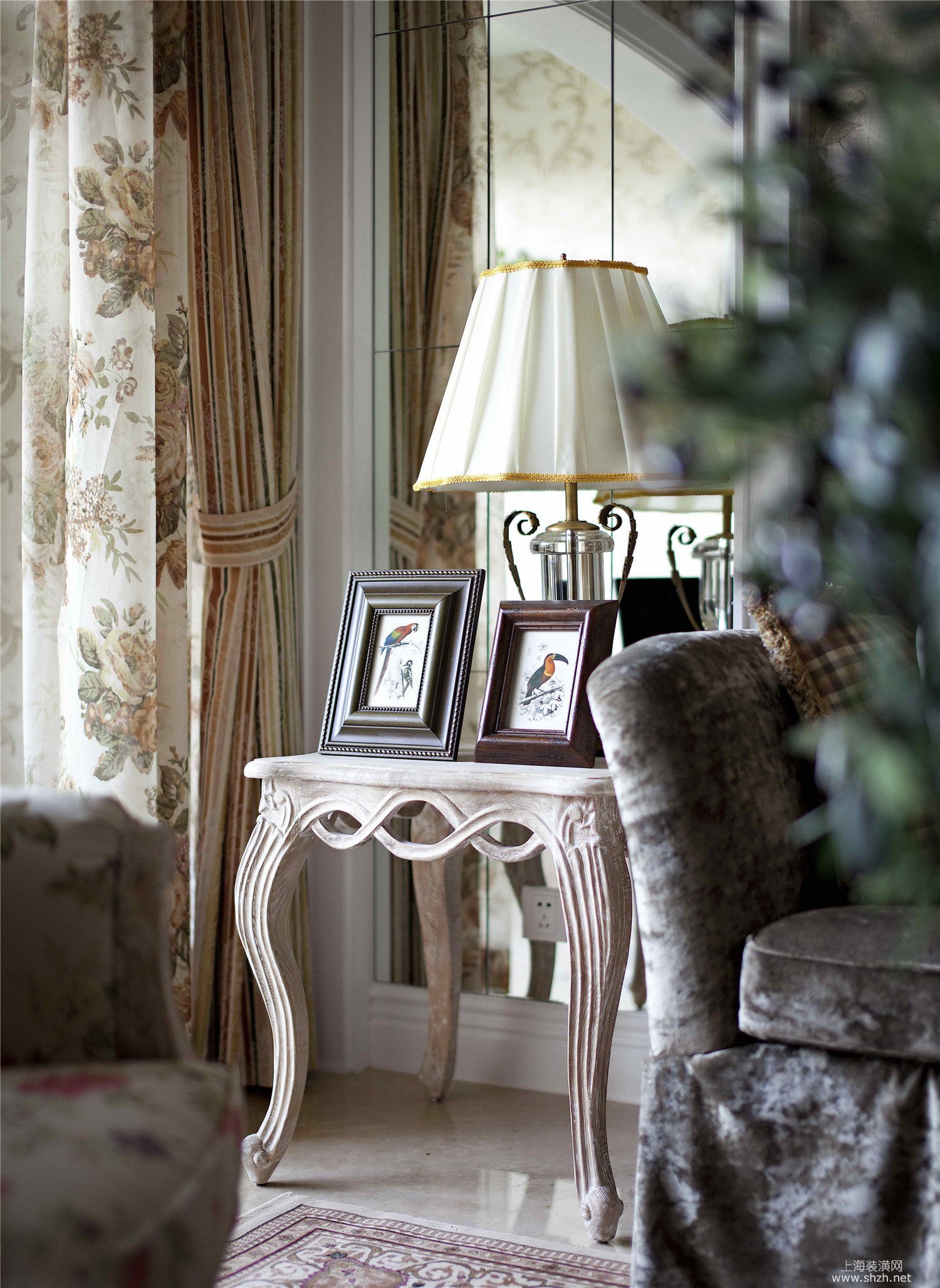 田园客厅一角装修案例