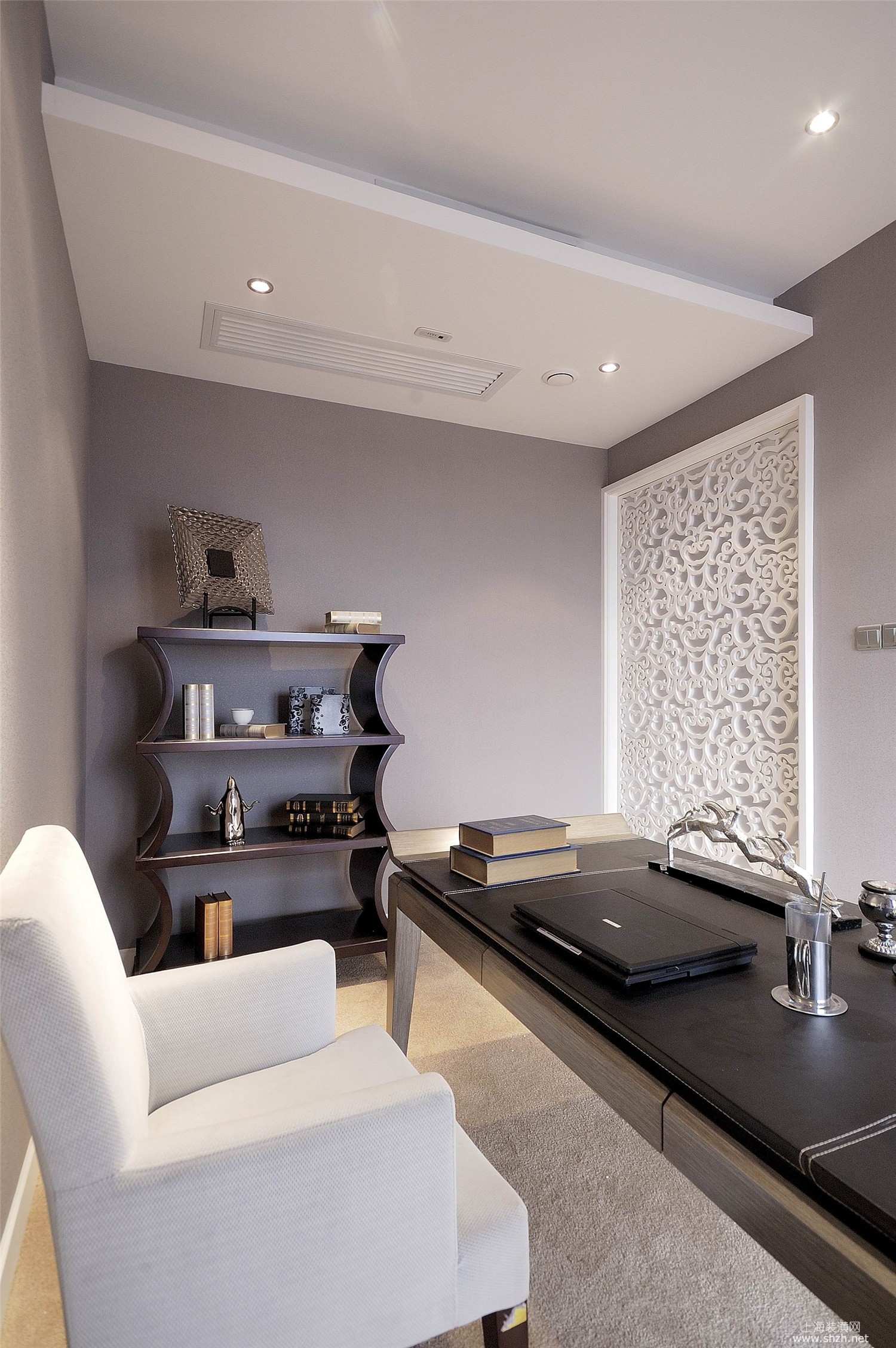 时尚欧式书房书桌装饰