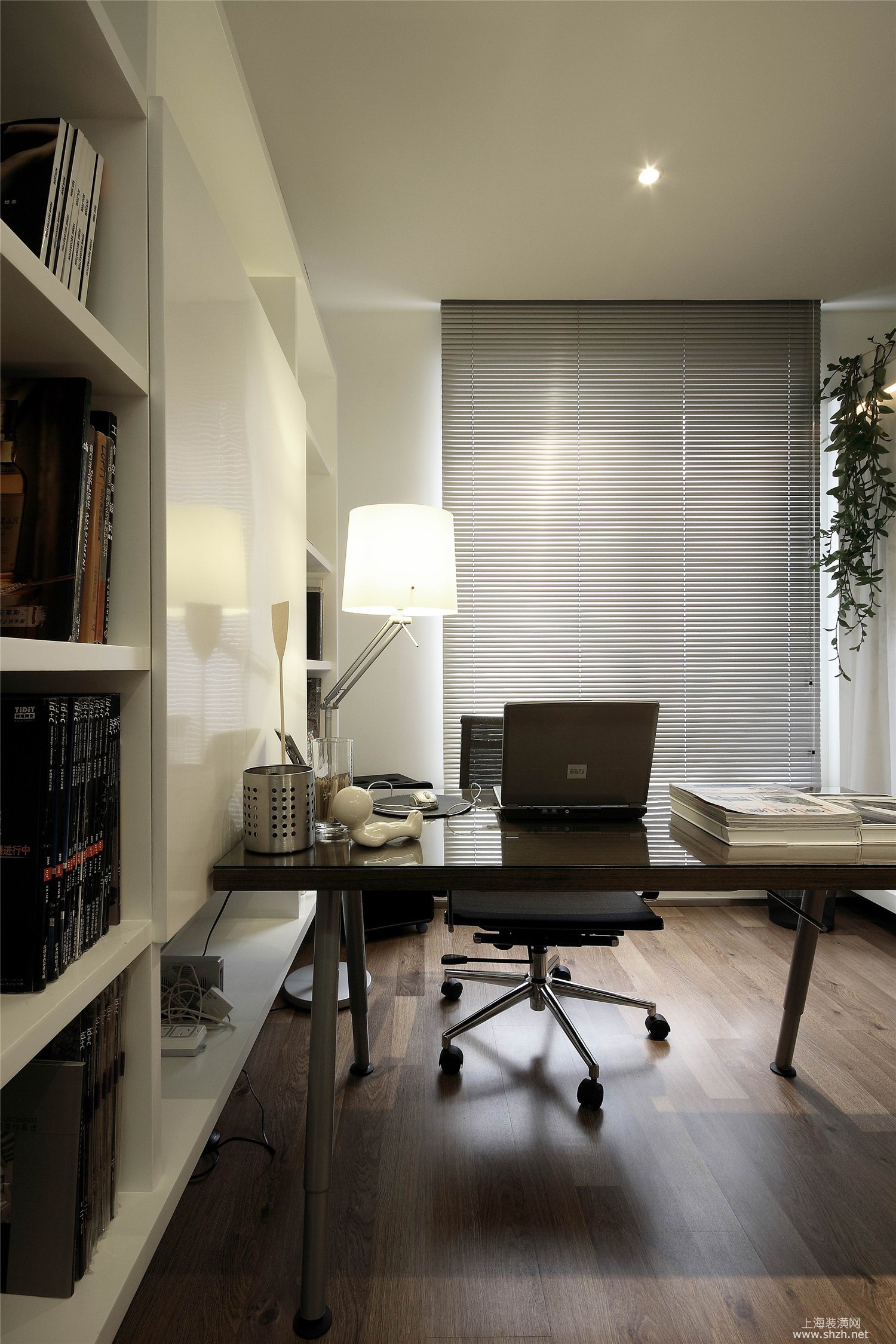 简约中户型书房装饰