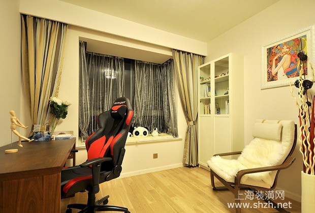 10万装54平两室一厅精致书房