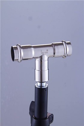 304L长内螺纹三通(国标6分）