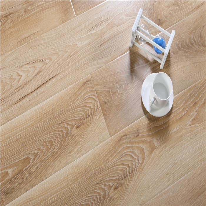 强化地板 LG003 专卖店同款 12mm现代简约北欧风情高密度基材防水耐磨